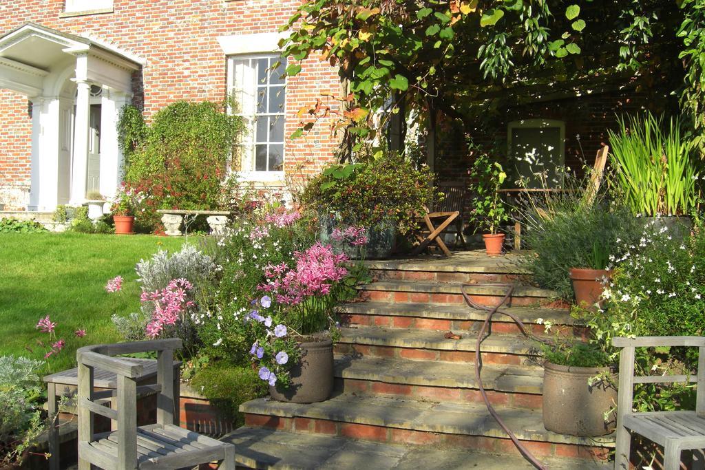 Stowting Hill House Bed & Breakfast Ашфорд Екстериор снимка