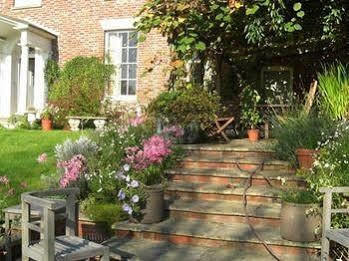 Stowting Hill House Bed & Breakfast Ашфорд Екстериор снимка
